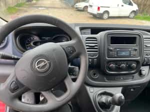 Opel vivaro ,model lung ,2016 — miniatura 5