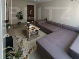 Apartament de vanzare - 4 camere - Zona Tudor — miniatura 5