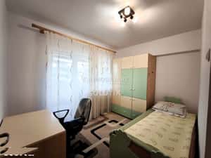 Apartament 3 camere de închiriat | 2 băi | zonă Marinex – Baia Mare — miniatura 3