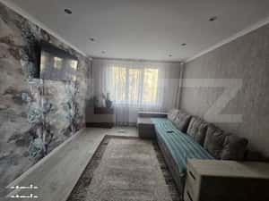 Apartament 3 camere, 72 mp, zona Tatarasi