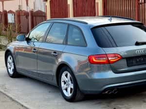 URGENT!!!AUDI A4 S LINE B 8,5 2.0 Tdi Automat  An 2012 Euro 5 — miniatura 5