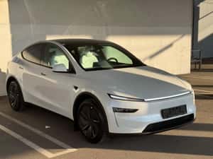Tesla Model Y SUV second hand