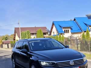 VW PASSAT B8* HIGHLINE * 1.6 Diesel * EURO 6* Cutie de Viteze AUTOMATĂ DSG 7 + 1* Padele F1* Navigatie * ACC*  Front Assist * Import Germania 1 ZI* — miniatura 4