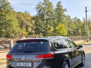 VW PASSAT B8* HIGHLINE * 1.6 Diesel * EURO 6* Cutie de Viteze AUTOMATĂ DSG 7 + 1* Padele F1* Navigatie * ACC*  Front Assist * Import Germania 1 ZI* — miniatura 5