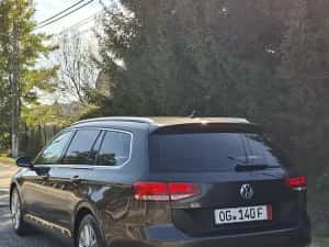 VW PASSAT B8* HIGHLINE * 1.6 Diesel * EURO 6* Cutie de Viteze AUTOMATĂ DSG 7 + 1* Padele F1* Navigatie * ACC*  Front Assist * Import Germania 1 ZI* — miniatura 6