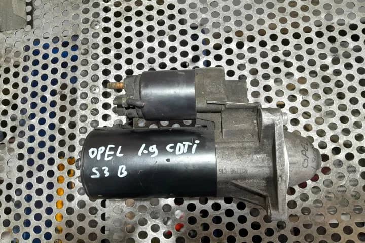 Electromotor 8980147430 8980147430 Opel Astra H — fotografie 1 din 10