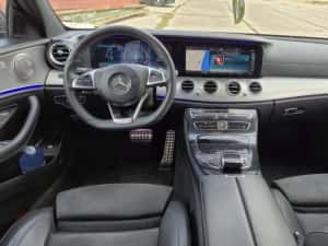 Mercedes Benz E220d AMG LINE 9G-TRONIC Impecabil — miniatura 7