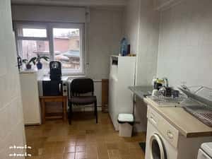 Apartament 3 camere, balcon, etaj 4/8,vedere mixtă. — miniatura 3