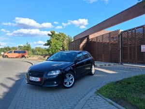 Audi A3 Facelift S line 1.9 TDI — miniatura 4