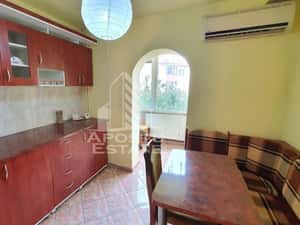 Apartament cu 3 camere, decomandat, etaj intermediar, Freidorf — miniatura 6
