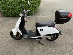 Scuter electric Super Soco Cux Full Led Alarma Impecabil ca nou — miniatura 4