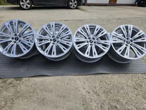 Vând 4 jante r20 Audi A8 — miniatura 2