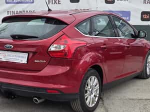 Ford Focus Titanium Manuală 140 HP Diesel — miniatura 4