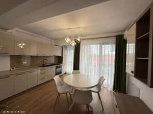 De vanzare Apartament 3 camere, zona Alba Micesti Bloc Nou. — miniatura 3