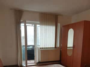 Inchiriez apartament cu 3 camere pe Str.Carpatilor 45 COMISION 0 — miniatura 3