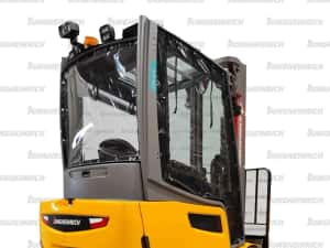Electrostivuitor Jungheinrich EFG 220, capacitate 2000 kg, înălțime de ridicare 3500 mm