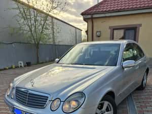 Mercedes EClasse 220 Diesel — miniatura 1