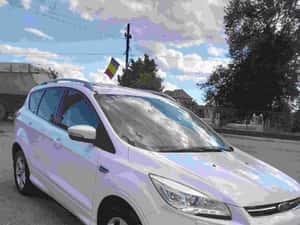 Ford Kuga Automată 180 HP Diesel — miniatura 2