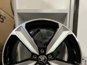 Jante noi R18 Model RS5 pentru Audi, Mercedes, Skoda, Volkswagen Seat — miniatura 3