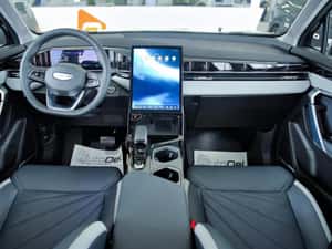 Geely – Tehnologie, confort și siguranță pentru fiecare drum — miniatura 7