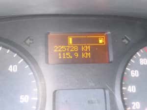 Opel vivaro 2 litri CDTI — miniatura 8