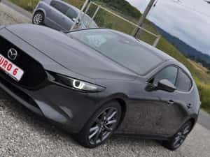 Mazda 3 Skyactiv 1.8D 116CP — miniatura 2