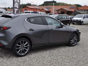 Mazda 3 Skyactiv 1.8D 116CP — miniatura 7