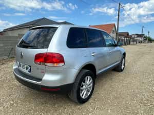 VW Touareg 2.5 Diesel 2006 — miniatura 4