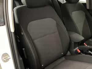 Skoda Fabia Hatchback 2023, 68.080 km, Manuală — miniatura 7