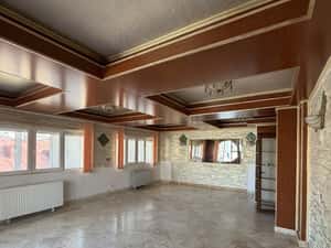 Piata Romana foarte aproape de metrou, bloc 2004, etaj 4/P+5, 115mp — miniatura 4