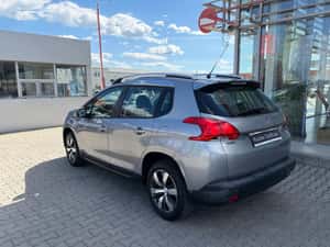 Peugeot 2008 1.6 BlueHDi Active / Car No. 72 — miniatura 4