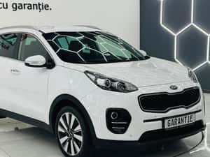 KIA SPORTAGE 2018, 143.000 km, Diesel, Manuală, Alb — miniatura 2