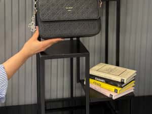 Geanta Guess noua !!! Dimensiuni 25/14 !!! — miniatura 7