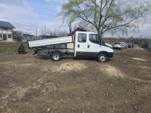 Iveco daily doka 35c14 baaculabil pe trei parti — miniatura 6