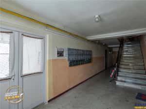 Apartament 2 camere,improspatat, decomandat,balcon,pivnita,Targu Secuiesc — miniatura 7
