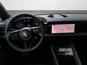 Porsche Macan SUV electric, 2025 — miniatura 7
