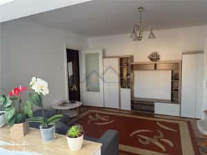 Apartament 2 camere, Et.3, 55 mp - Zona Dambovita — miniatura 1