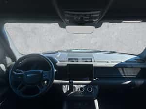 Land Rover Defender Automată 249 HP Diesel — miniatura 4