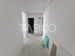 Apartament 60 mpu la CHEIE cu 3 camere balcon 18 mp pe Doamna Stanca — miniatura 8