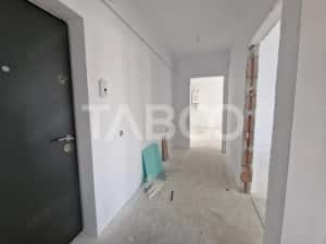 Apartament 60 mpu la CHEIE cu 3 camere balcon 18 mp pe Doamna Stanca — miniatura 9