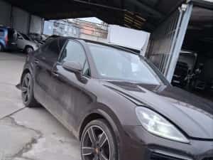 Porsche Cayenne coupe 3.0 pachet GTS — miniatura 1