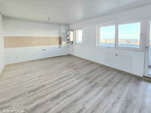 FINALIZAT! Apartament cu 3 camere, Copou, etaj 6, 88mp, 145.000 euro — miniatura 2