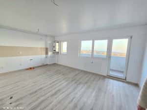 FINALIZAT! Apartament cu 3 camere, Copou, etaj 6, 88mp, 145.000 euro — miniatura 3