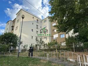 Apartament 3 camere - Zona Petrisor — miniatura 3