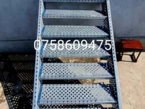 Scări metalice zincate 90x27 — miniatura 5