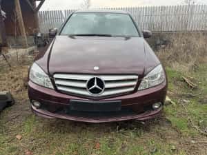 Bara fata capota far tragher mercedes w204 — miniatura 1