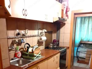 3 cam dec 2 bai centrala proprie zona Complex Studentesc — miniatura 2
