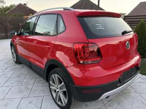 Vw cross polo 1.4 benzina 36000km — miniatura 5