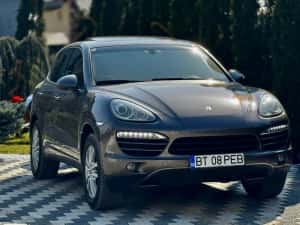 Vand Porsche Cayenne 3.0 D 245 cp 2011 — miniatura 3