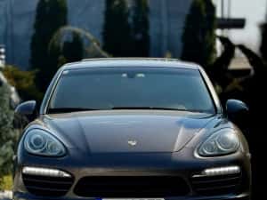 Vand Porsche Cayenne 3.0 D 245 cp 2011 — miniatura 9